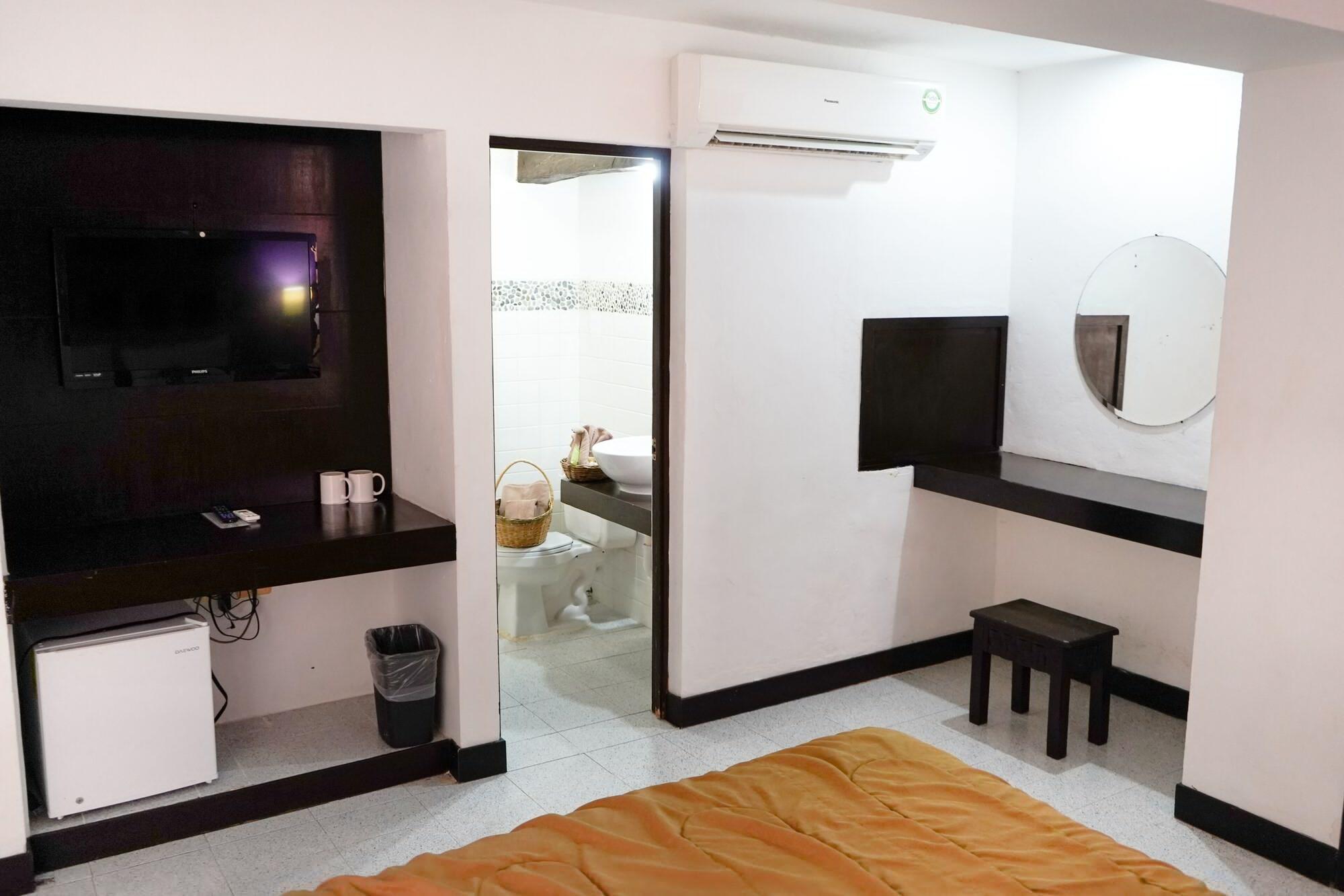Hotel Boutique Vista Del Mar Cozumel Bagian luar foto