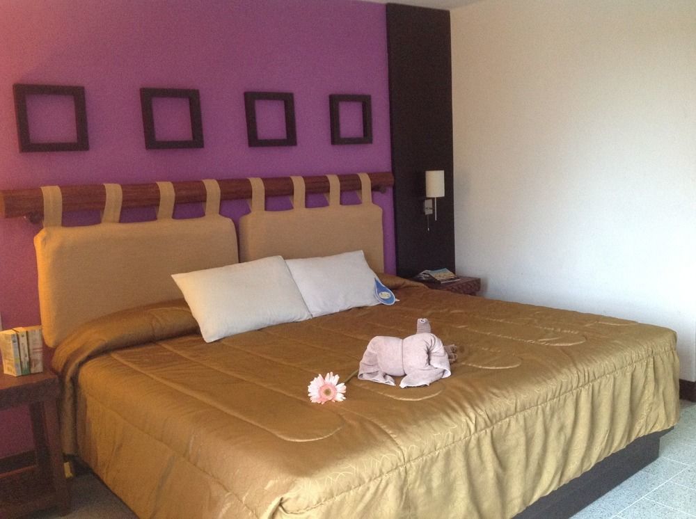 Hotel Boutique Vista Del Mar Cozumel Bagian luar foto