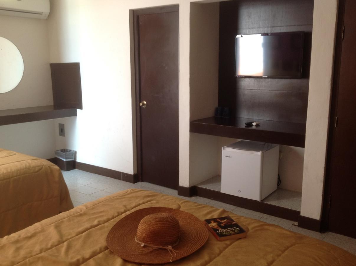 Hotel Boutique Vista Del Mar Cozumel Bagian luar foto