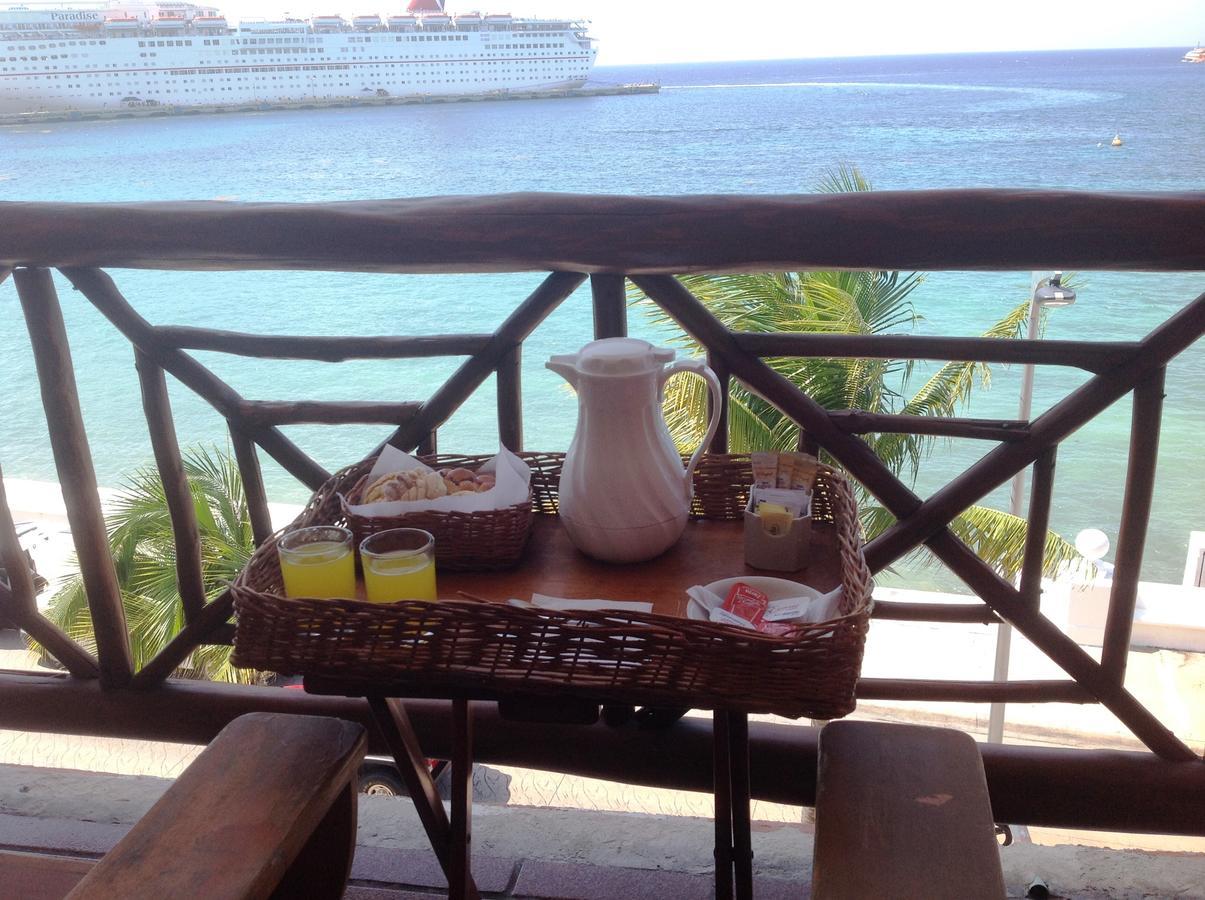 Hotel Boutique Vista Del Mar Cozumel Bagian luar foto